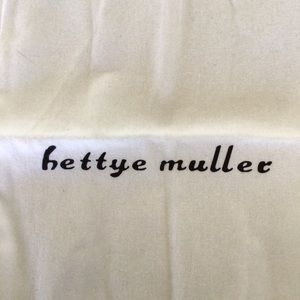 BETTYE MULLER SHOE DUSTBAG